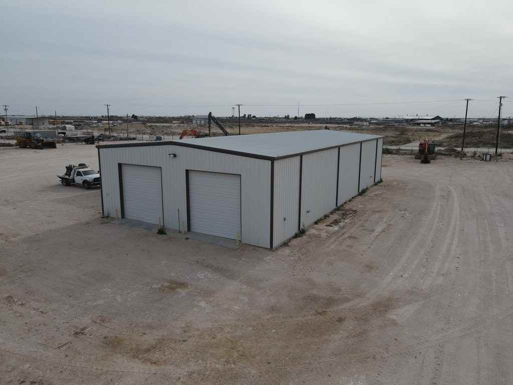 3030 S Main Ave - Photo 6 of 37