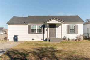 featured image of 314 W 36th St