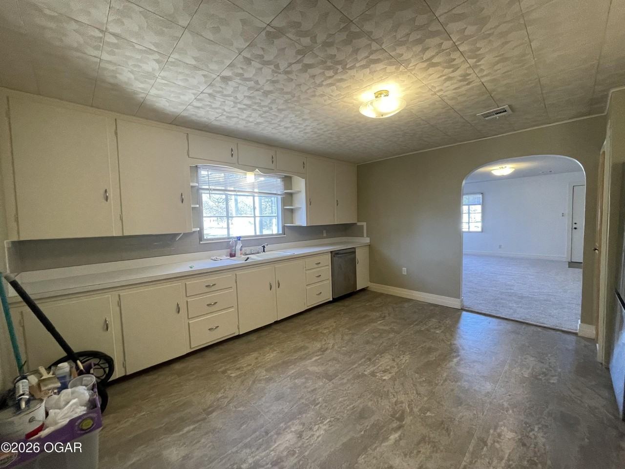 602 Belle Aire Pl - Photo 4 of 4