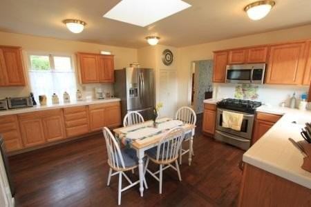 1525 Lingate Ln - Photo 4 of 11