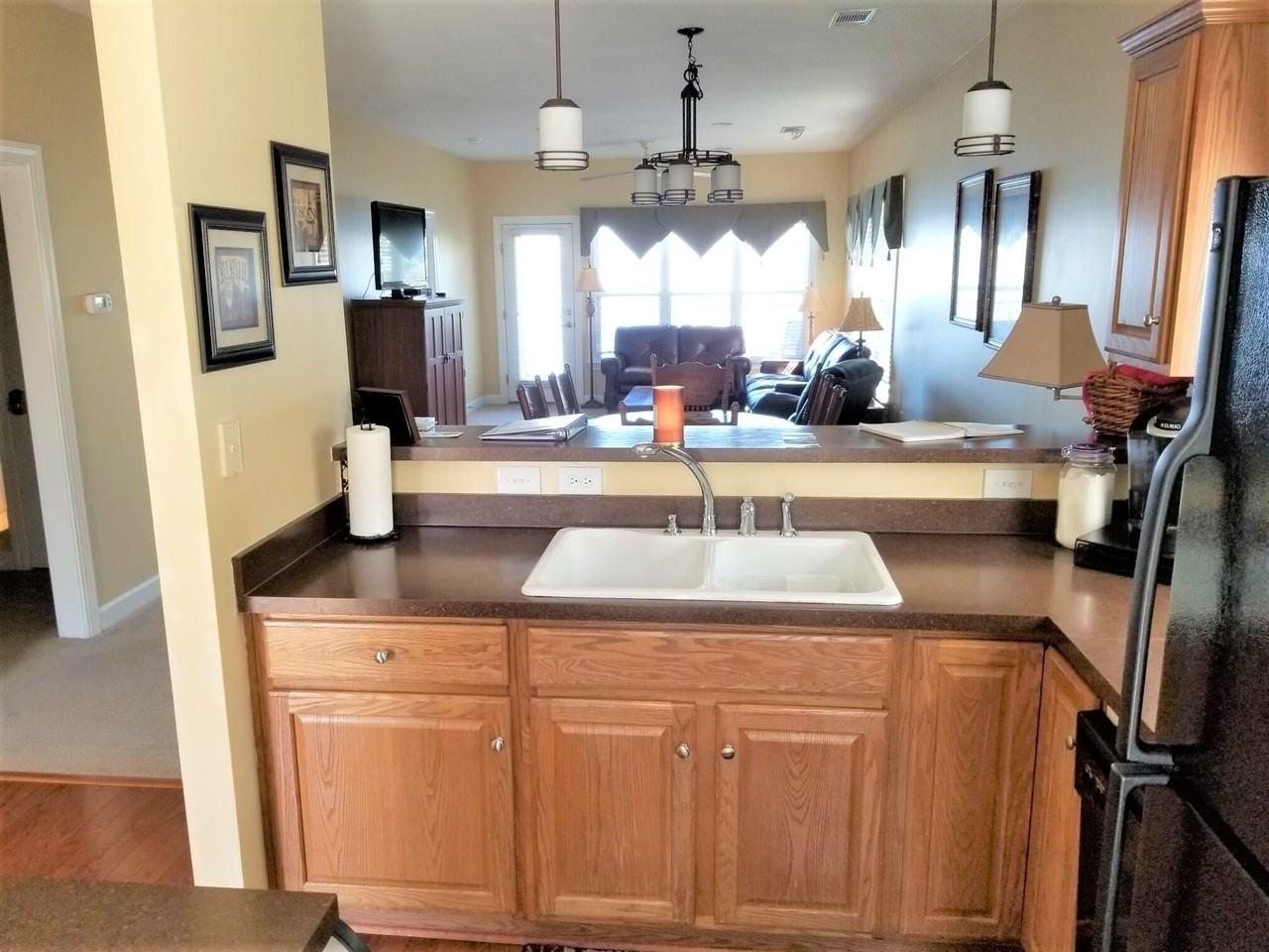 615 Ballard Ln - Photo 3 of 13