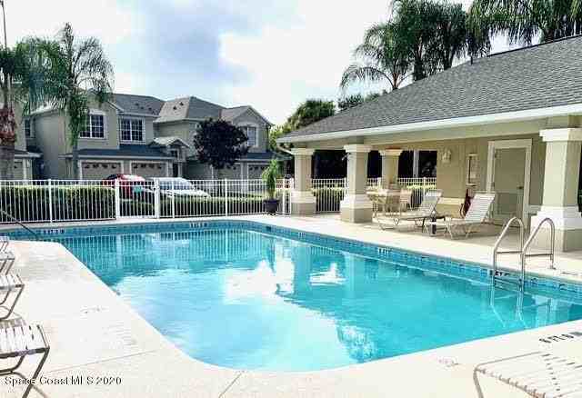 601 Trotter Ln Apt 102 #102 - Photo 4 of 20