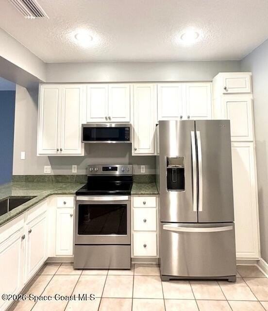 601 Trotter Ln Apt 102 #102 - Photo 7 of 20