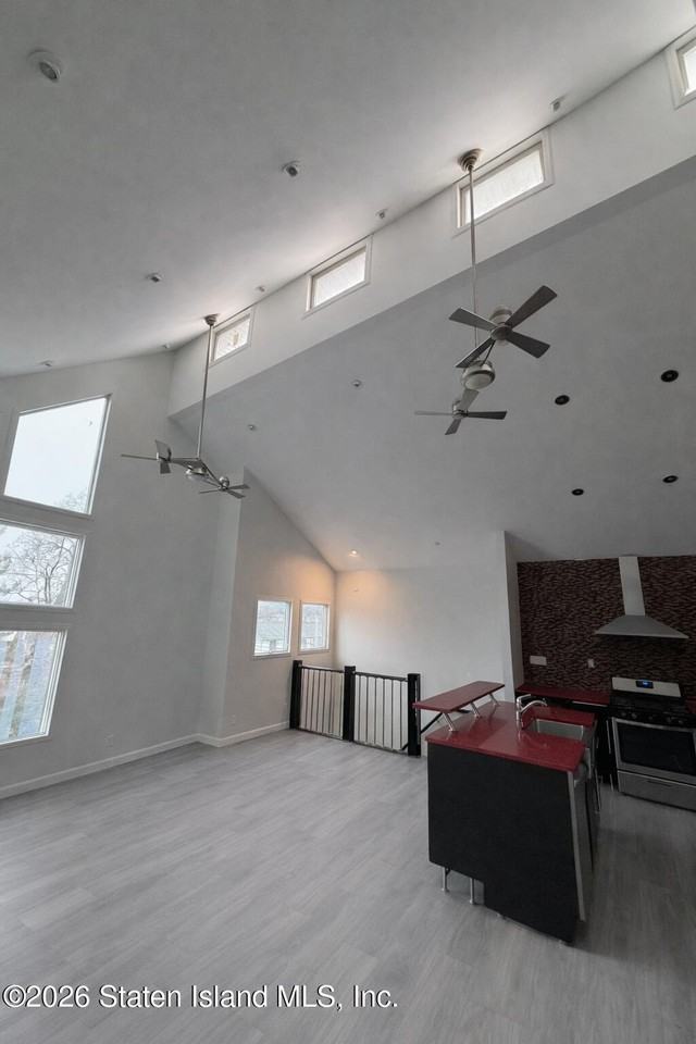 47 Rockwell Ave Unit 2 #2 - Photo 4 of 8