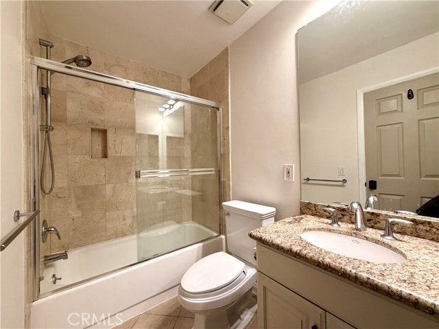 227 S Madison Ave #PH3 - Photo 3 of 8