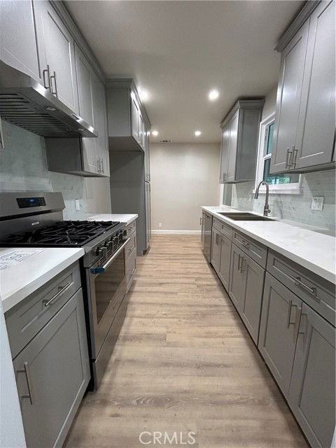 9241 Pali Ave - Photo 5 of 8