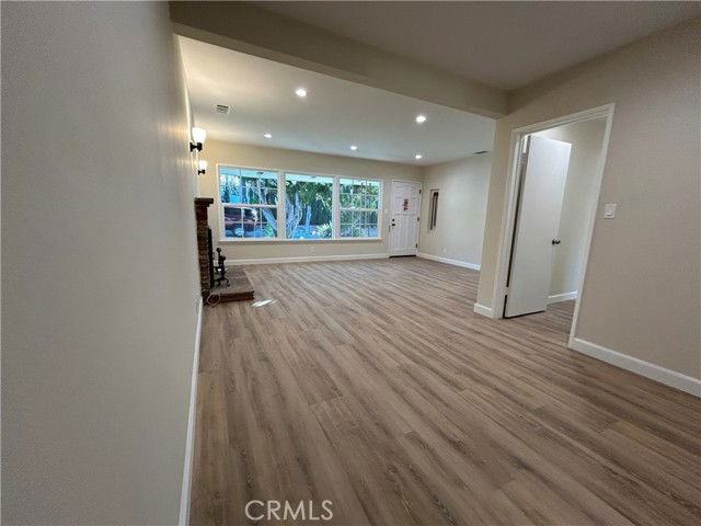 9241 Pali Ave - Photo 7 of 8