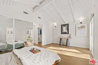 11642 Acama St - Photo 3 of 8