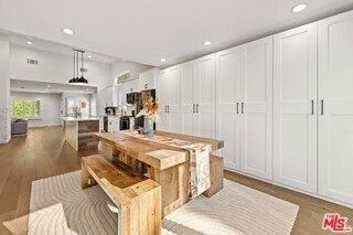 11642 Acama St - Photo 4 of 8