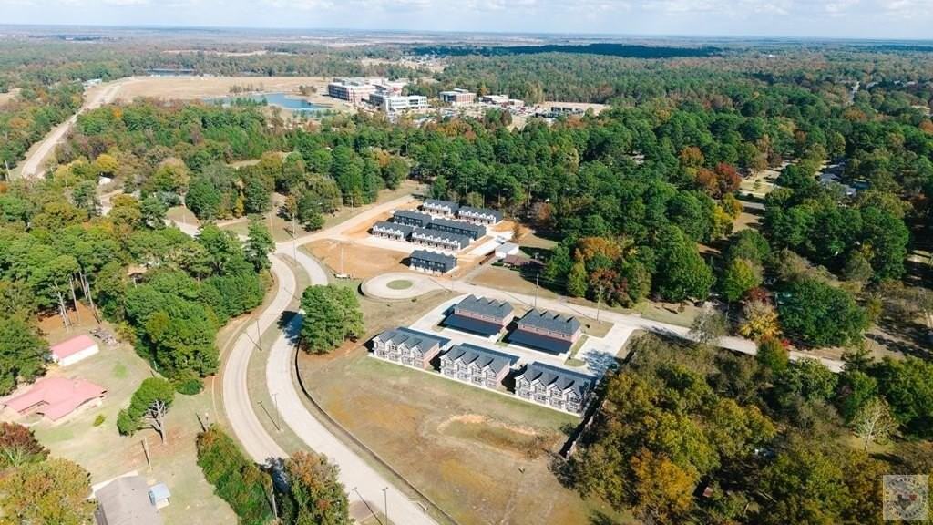 5201 Lionel Ave - Photo 3 of 4