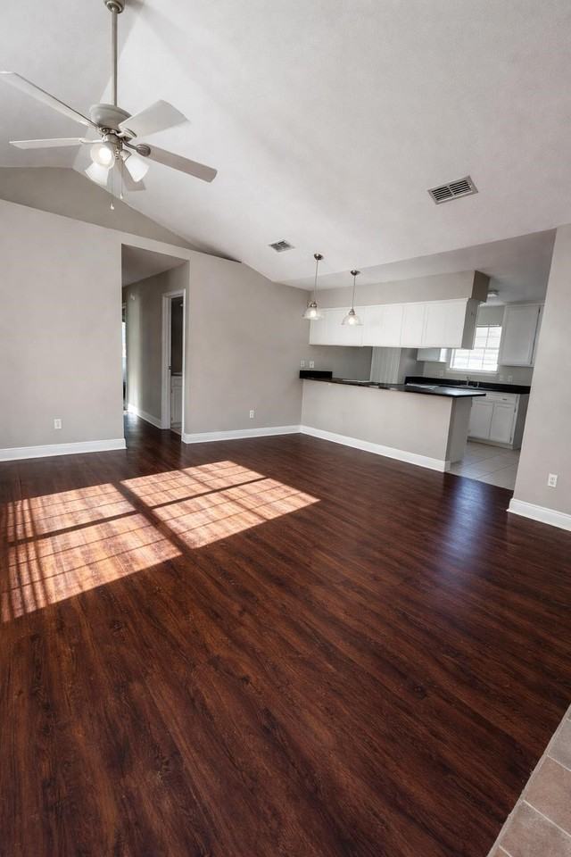 3094 Layla St - Photo 3 of 7