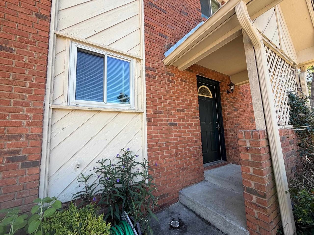 3207 Shamrock E Apt 33 #33 - Photo 2 of 38