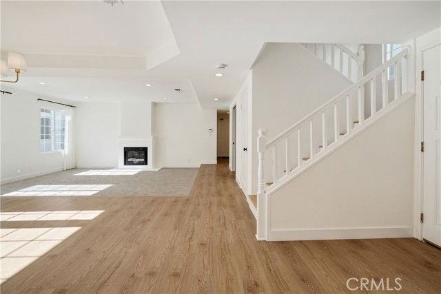 1504 N Poinsettia Ave - Photo 3 of 8