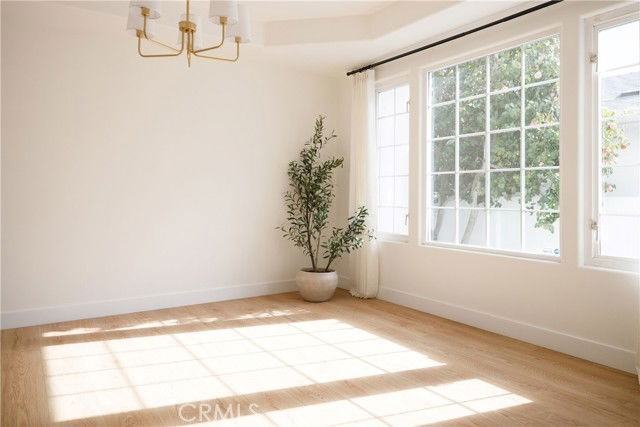 1504 N Poinsettia Ave - Photo 6 of 8