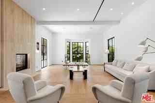 1001 Hanover Dr - Photo 5 of 8