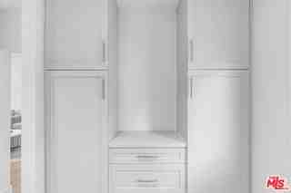 3935 Kentucky Dr - Photo 3 of 8