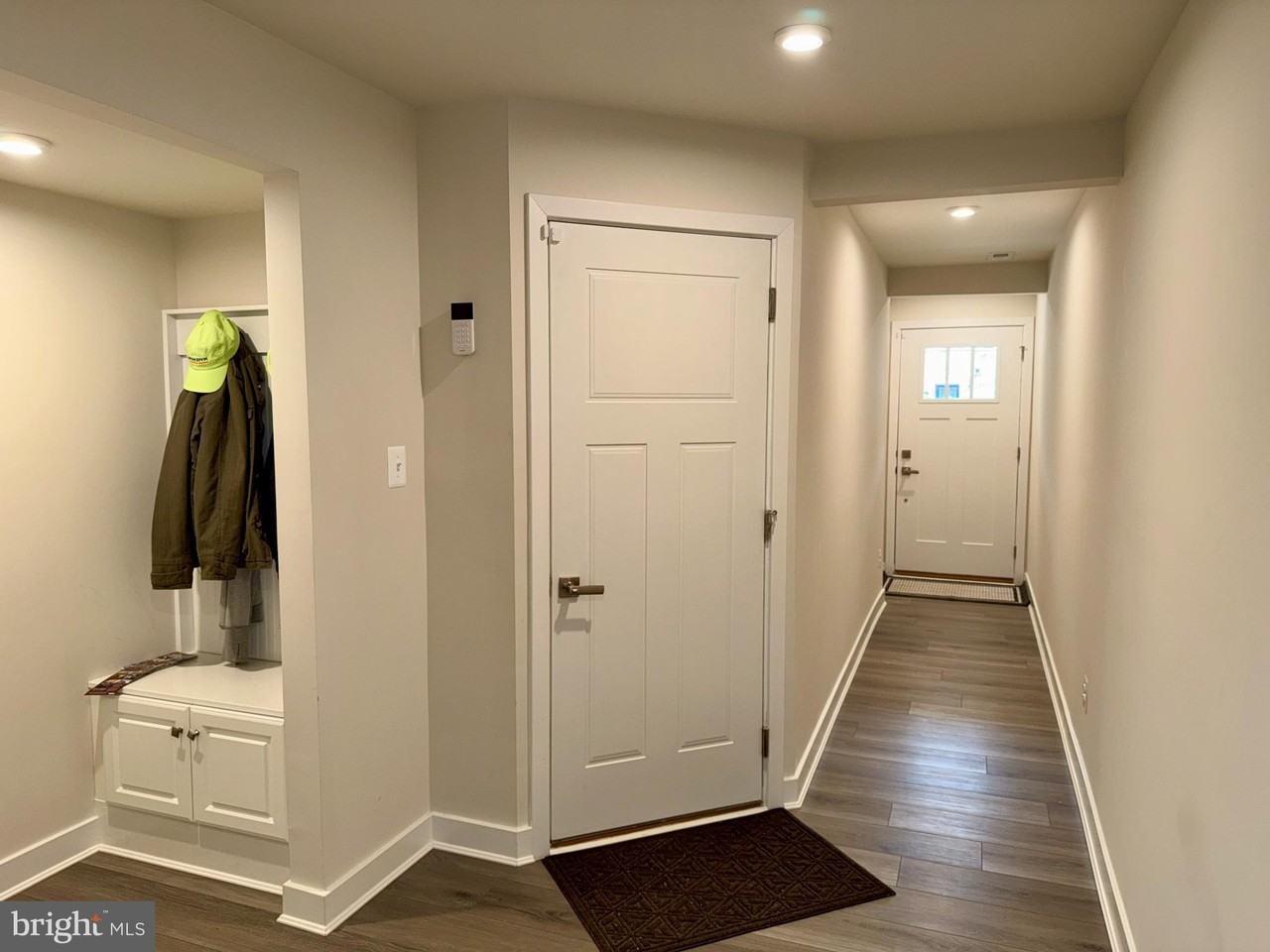 813 Canary Island Ct - Photo 6 of 35