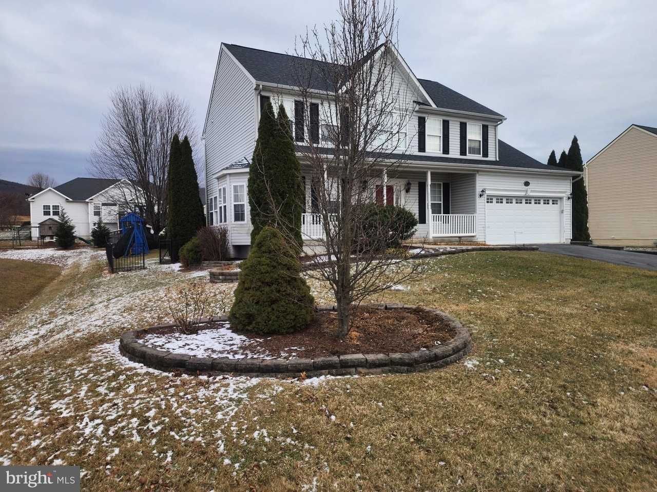 2850 Galaxy Dr Unit 72 #72 - Photo 3 of 4