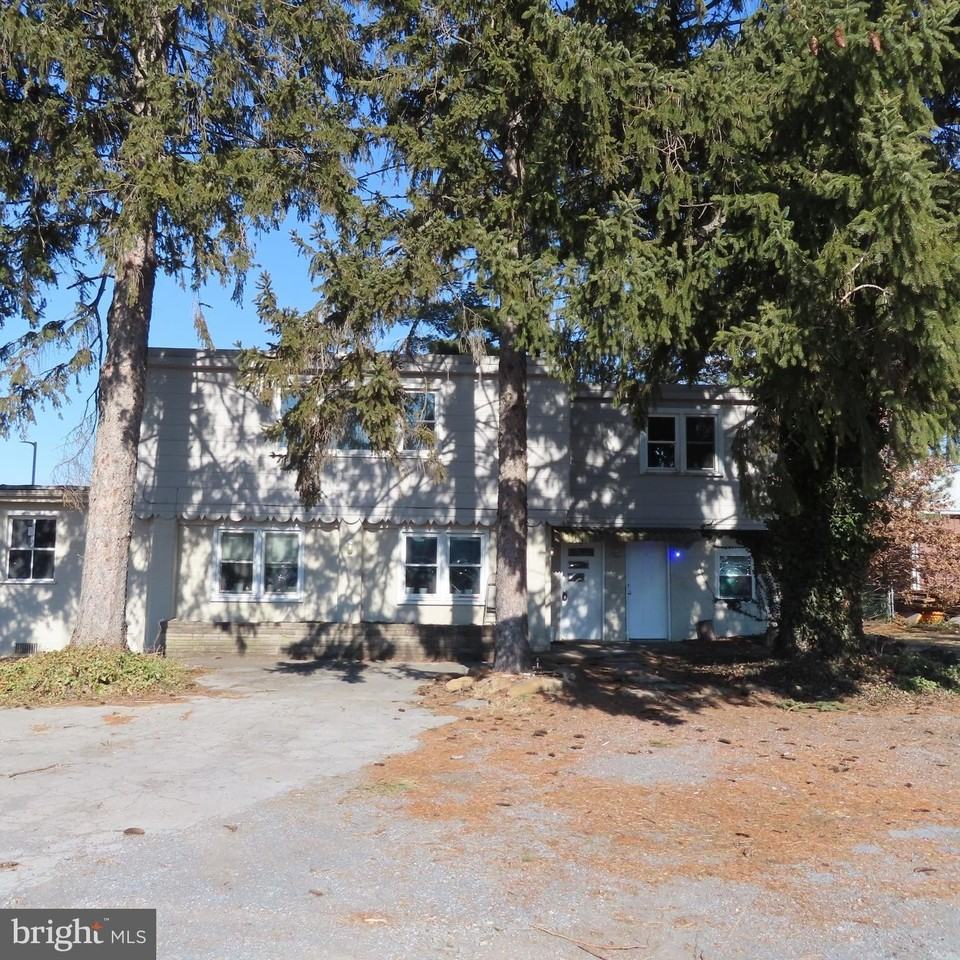 11601 Buchanan Trl E Apt B #B