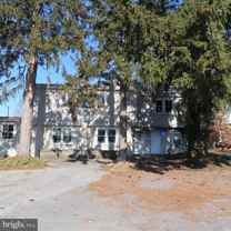 11601 Buchanan Trl E Apt B #B - Photo 1 of 1