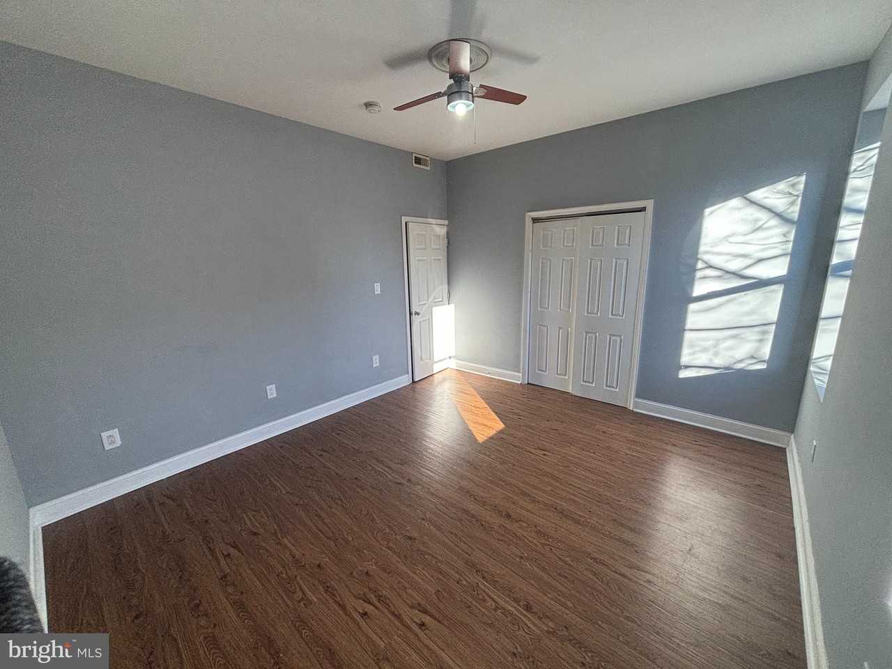 3145 W Diamond St Apt 2 #2 - Photo 4 of 10