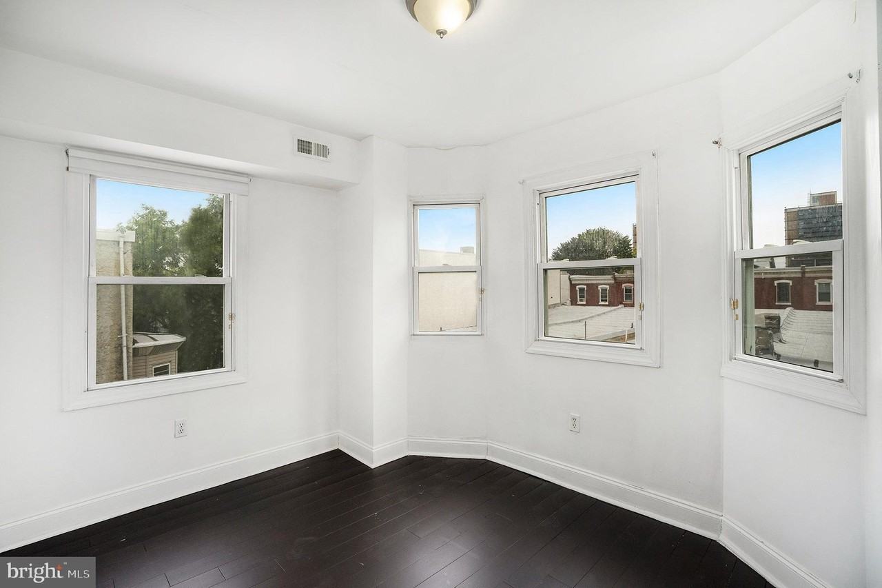 2027 N 15th St Unit 3 #3 - Photo 6 of 11