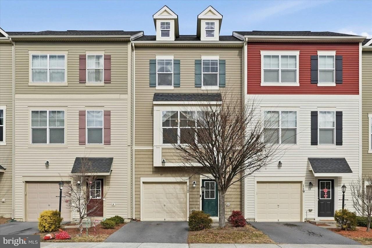 117 Rotunda Dr - Photo 2 of 22