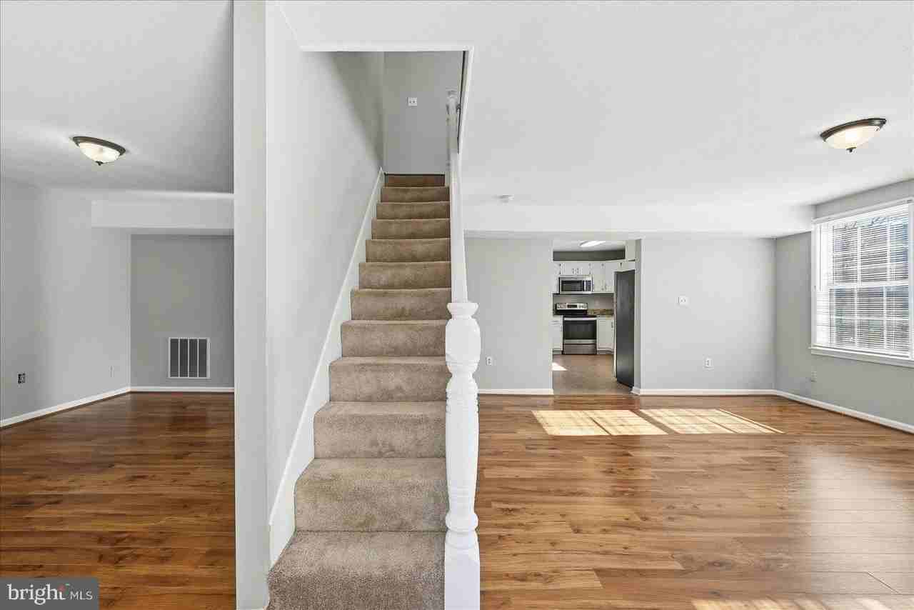 37127 Butts Ln - Photo 7 of 33