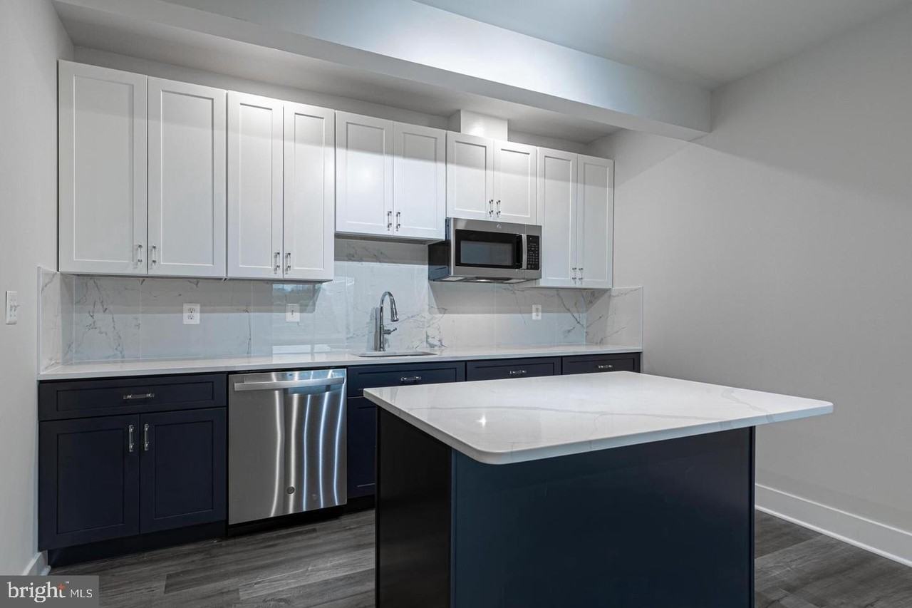 941BASEMEN Warlander Dr Sw - Photo 4 of 18