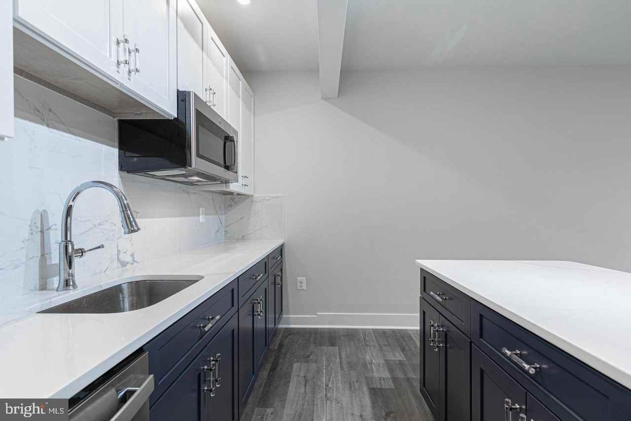 941BASEMEN Warlander Dr Sw - Photo 5 of 18