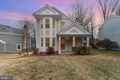 15090 Holleyside Dr - Photo 1 of 1