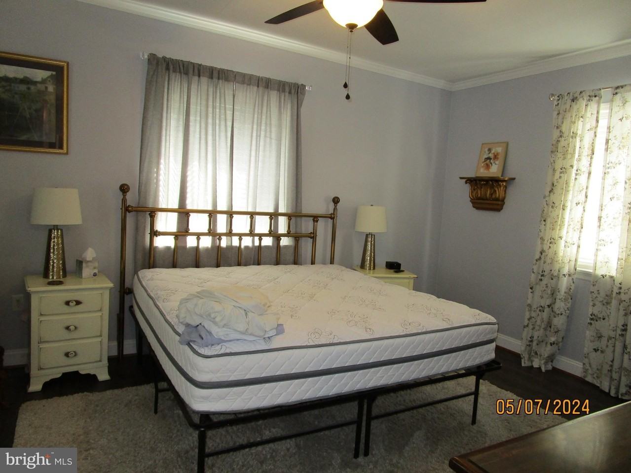 148 E King St - Photo 7 of 17