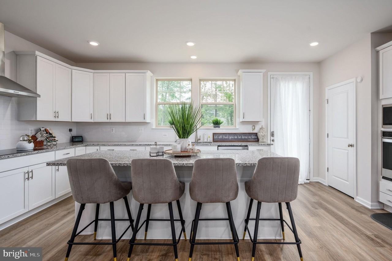 154 Shaded Valley Ct - Photo 4 of 34