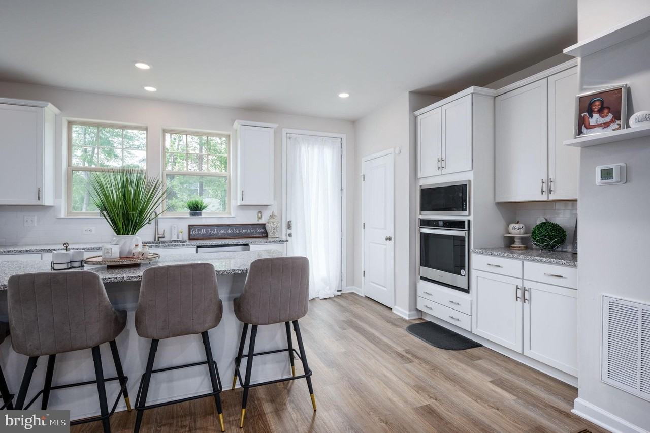 154 Shaded Valley Ct - Photo 5 of 34