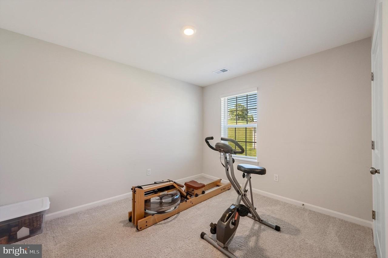 171 Centergate Dr - Photo 6 of 15