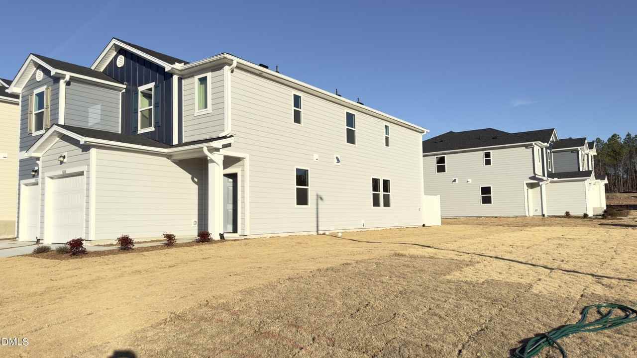 3000 Chrys St - Photo 2 of 26