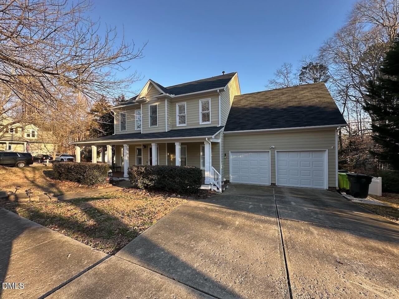 1818 Farmington Grove Dr - Photo 2 of 26