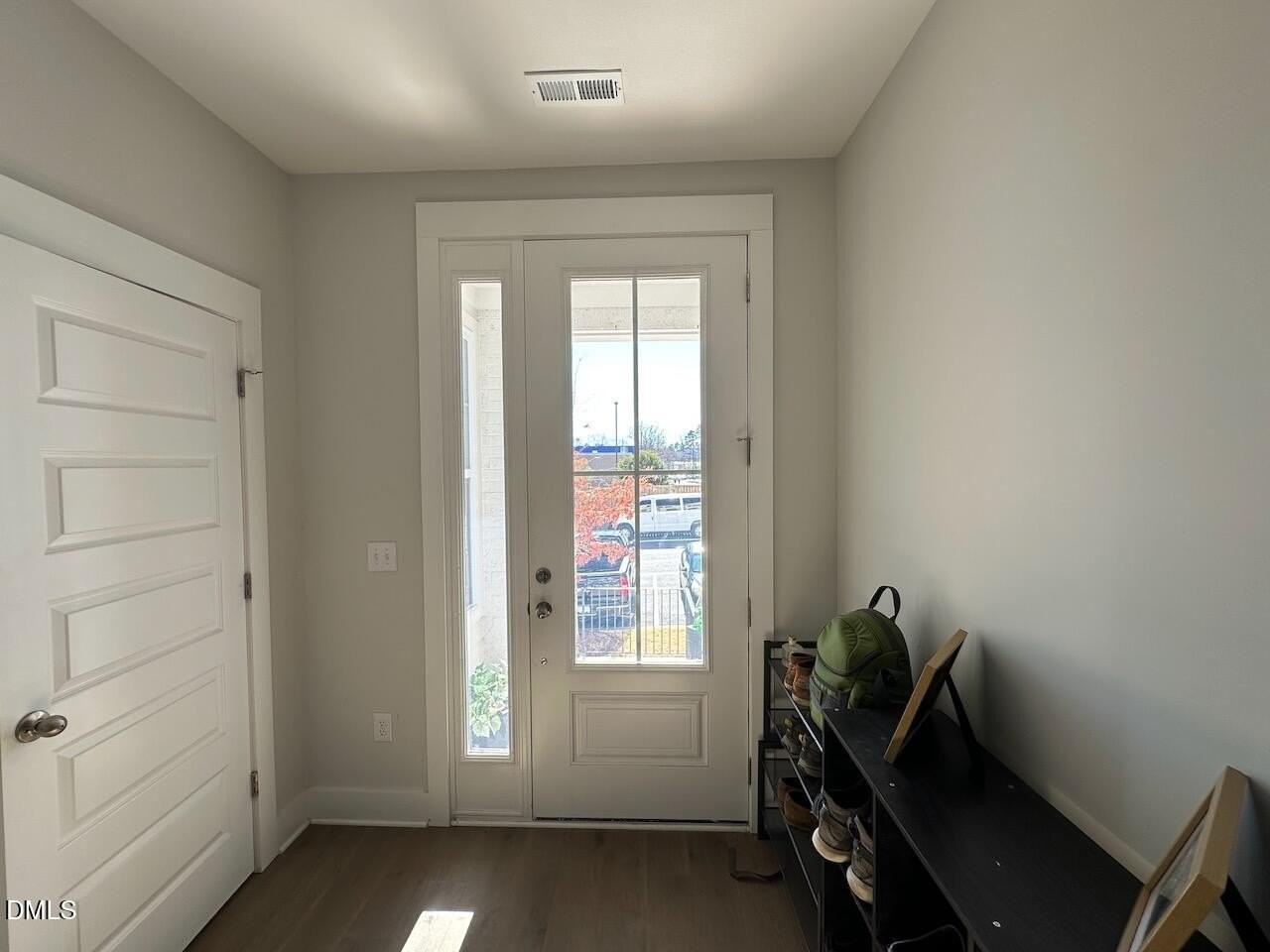 8524 Silsbee Dr - Photo 3 of 23