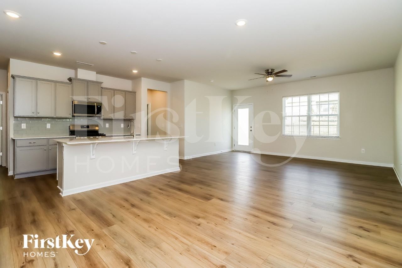 148 Olive Tea Ln - Photo 5 of 16