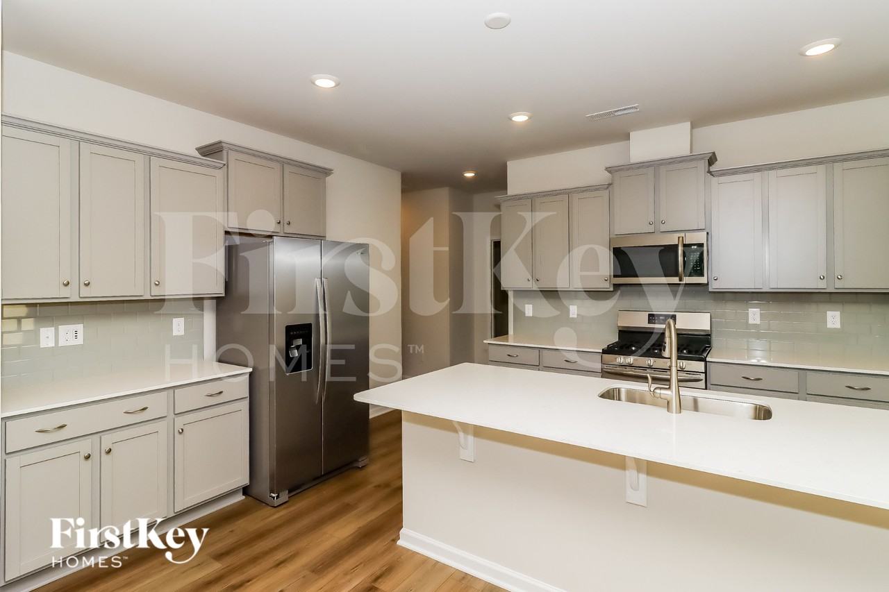 148 Olive Tea Ln - Photo 6 of 16