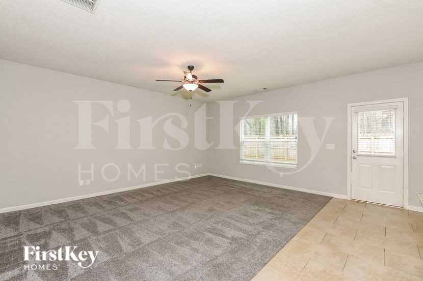 148 Al Jennah Blvd - Photo 3 of 15