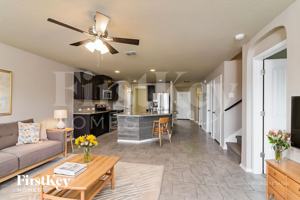 featured image of 8952 Hickman Park