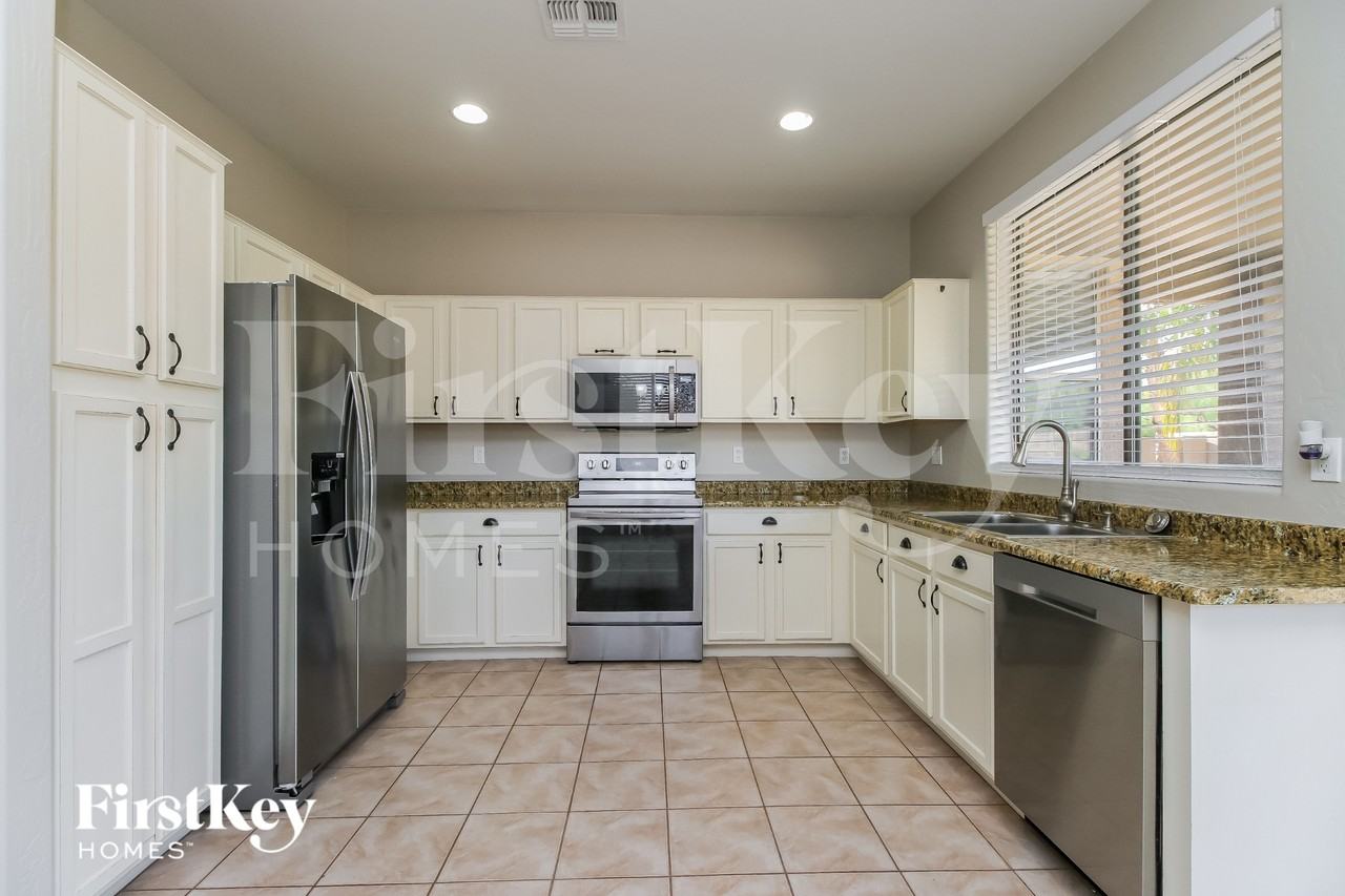 21488 E Camina Plata Ct - Photo 7 of 15