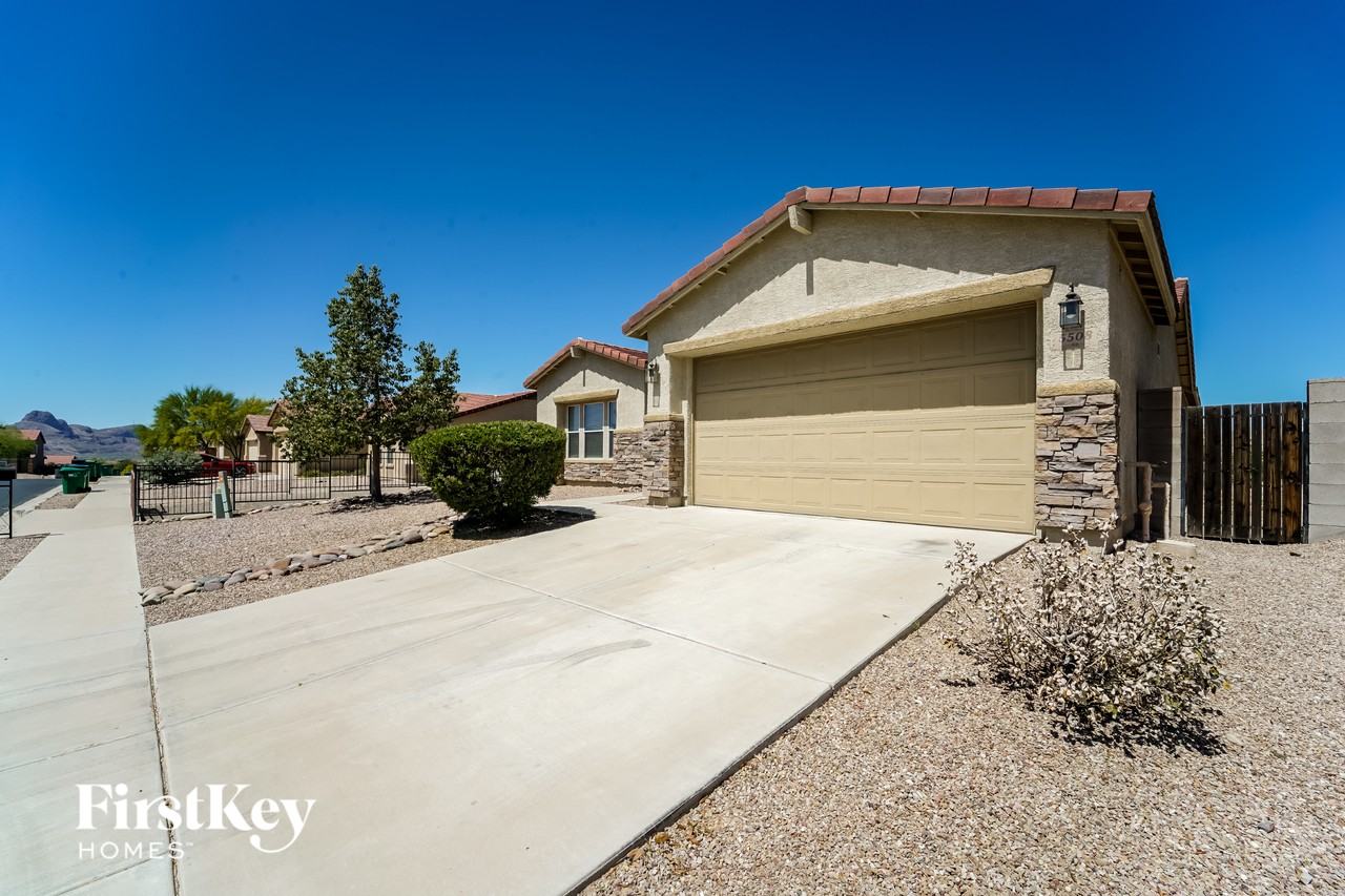 5508 W Red Racer Dr - Photo 2 of 15