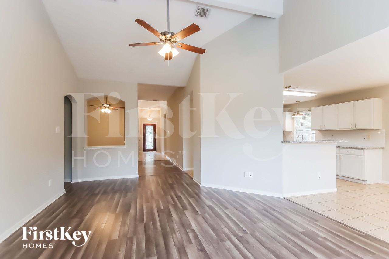 16310 Great Frst - Photo 4 of 15