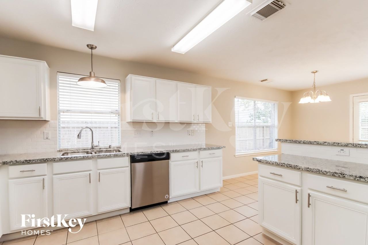 16310 Great Frst - Photo 7 of 15