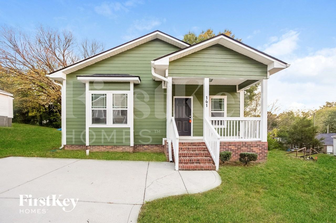 161 Princess Ave Sw - Photo 2 of 15