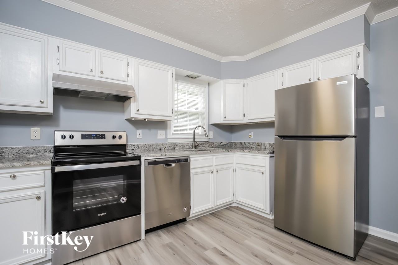 3808 Spring Branch Dr - Photo 6 of 15