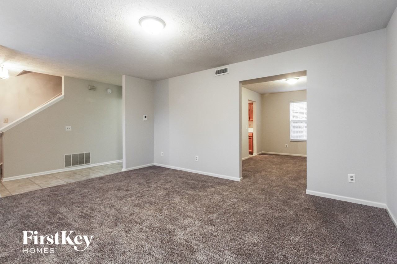 7716 Gullit Way - Photo 6 of 15