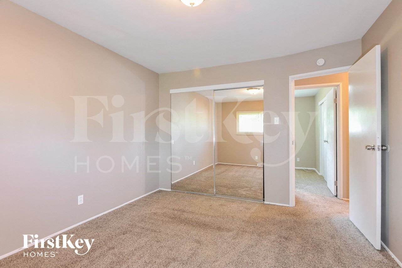 925 Chula Dr - Photo 7 of 15